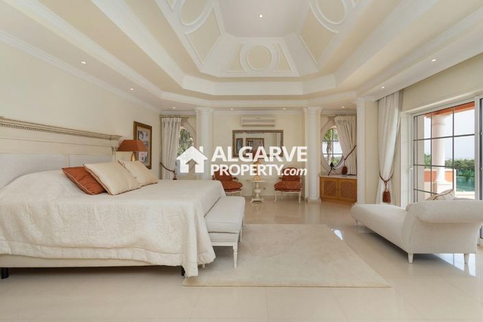 Image No.12-4 Bed Villa for sale