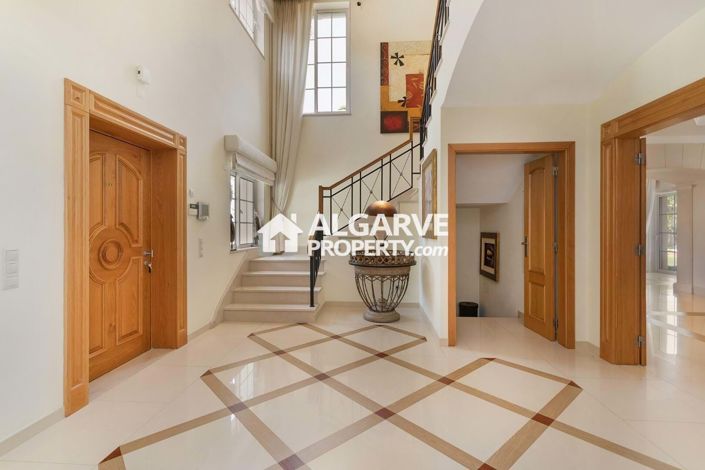 Image No.7-4 Bed Villa for sale