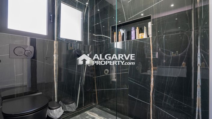 Image No.19-Villa de 4 chambres à vendre à Fuseta