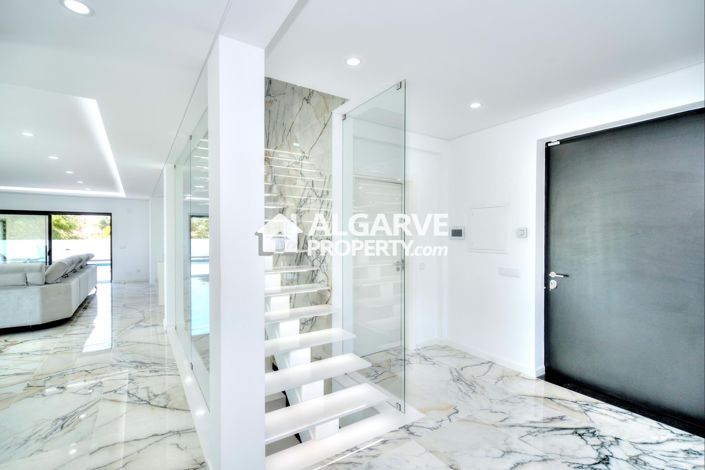 Image No.7-Villa de 4 chambres à vendre à Fuseta