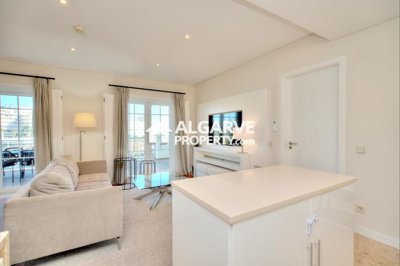 3-11222-78d1f4f8b6655591b02d22fabb36a692d73cc