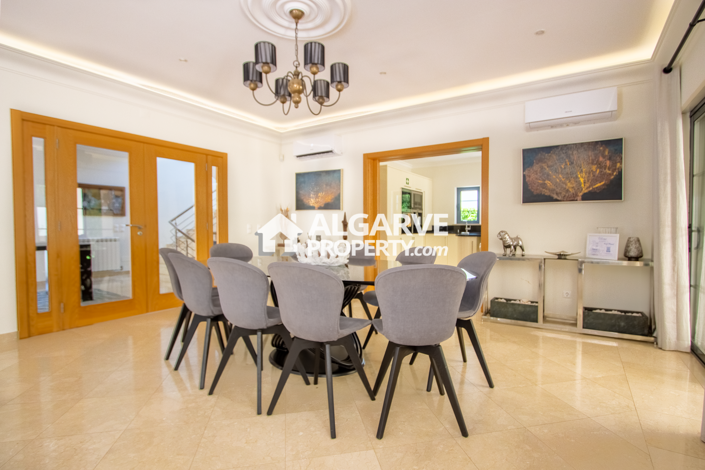 Image No.19-5 Bed Villa for sale