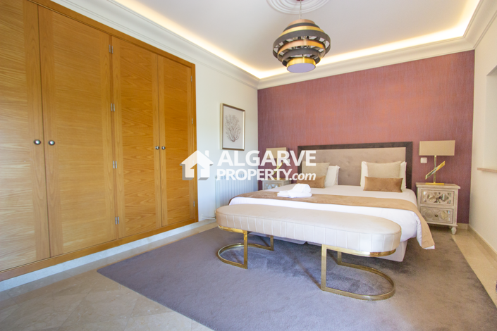 Image No.24-5 Bed Villa for sale