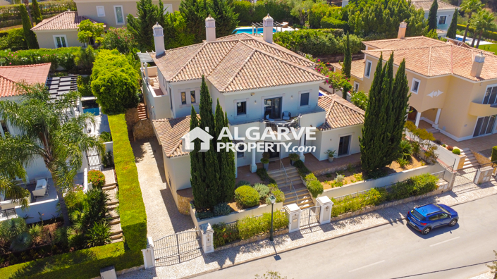 Image No.36-5 Bed Villa for sale