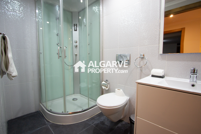 Image No.47-5 Bed Villa for sale