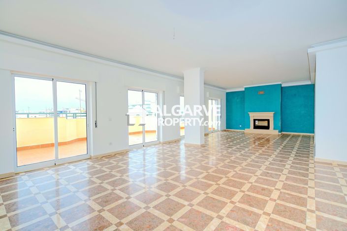 Image No.1-Appartement de 4 chambres à vendre à Faro City