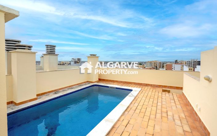 Image No.40-4 Bed Apartment for sale