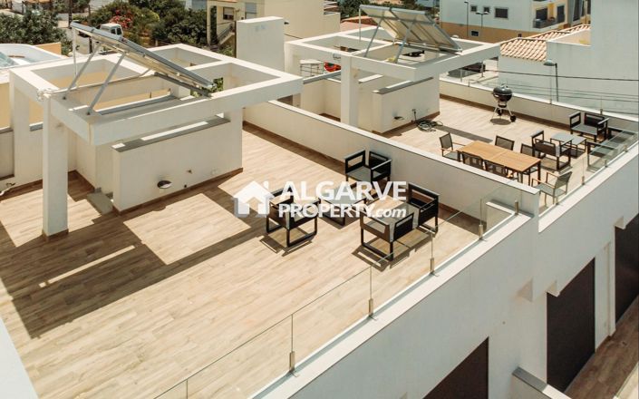 Image No.5-3 Bed Townhouse for sale