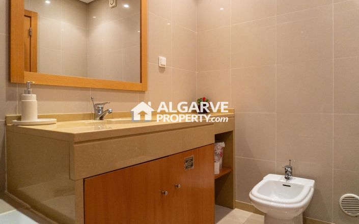 Image No.31-2 Bed Apartment for sale