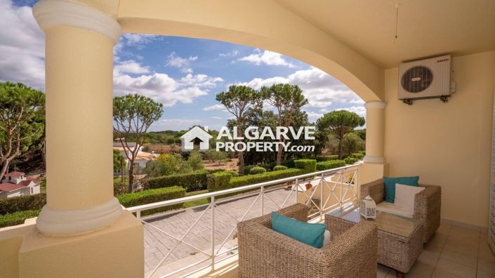 Image No.29-4 Bed Semi-Detached for sale