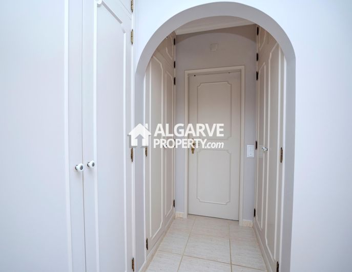 Image No.20-4 Bed Villa for sale