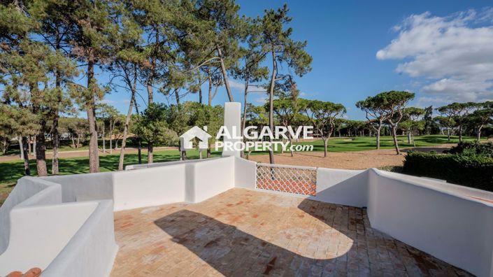 Image No.15-4 Bed Villa for sale