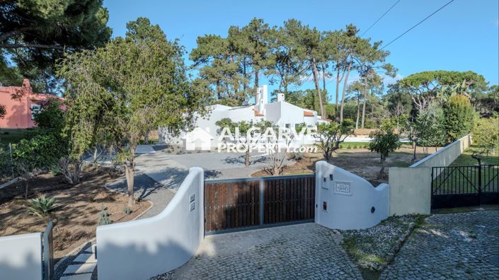 Image No.22-4 Bed Villa for sale