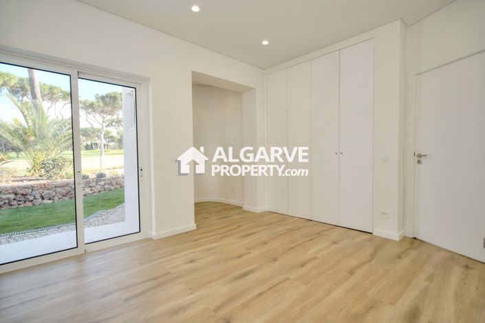 Image No.45-4 Bed Villa for sale