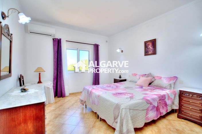 Image No.18-3 Bed Villa for sale