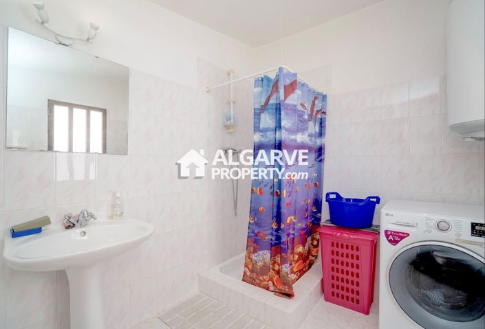 Image No.26-3 Bed Villa for sale