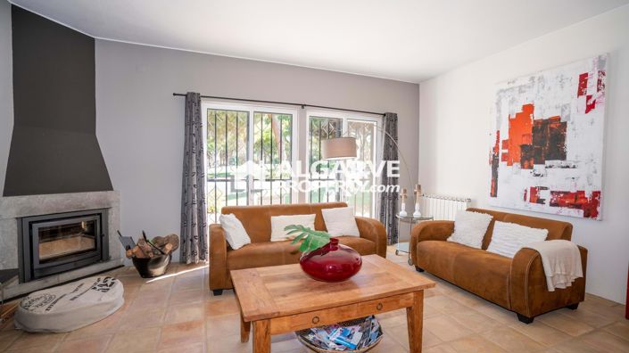 Image No.8-3 Bed Villa for sale