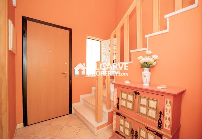 Image No.9-5 Bed Townhouse for sale