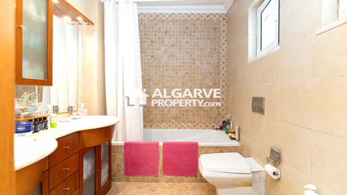 Image No.14-4 Bed Villa for sale
