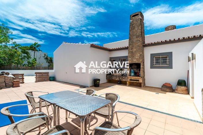 Image No.6-4 Bed Villa for sale