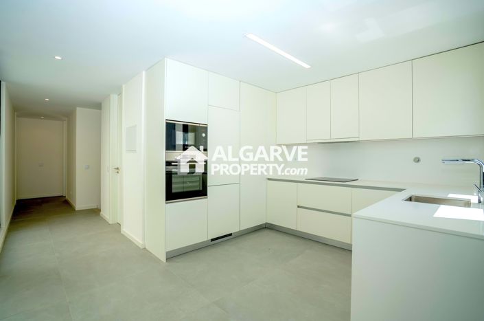 Image No.3-2 Bed Townhouse for sale