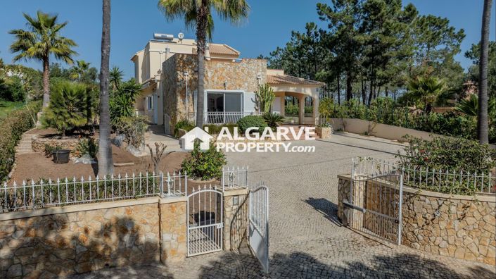 Image No.19-4 Bed Villa for sale
