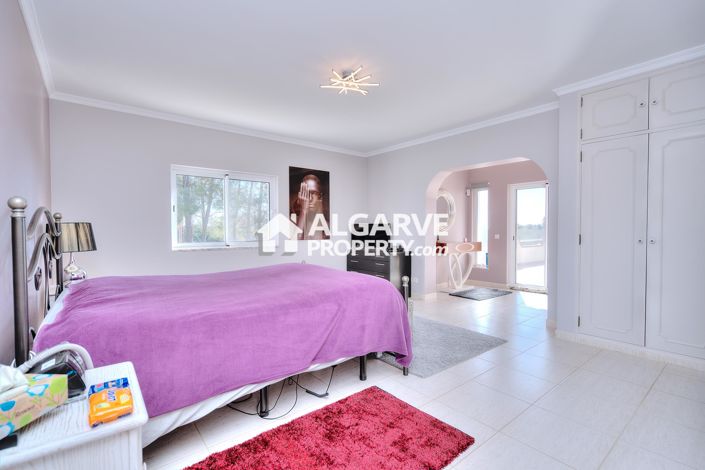 Image No.28-4 Bed Villa for sale