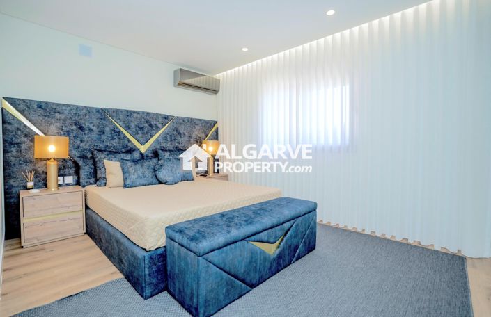 Image No.19-4 Bed Villa for sale