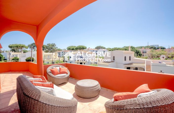 Image No.30-4 Bed Villa for sale