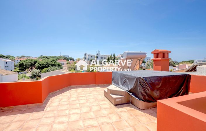 Image No.33-4 Bed Villa for sale