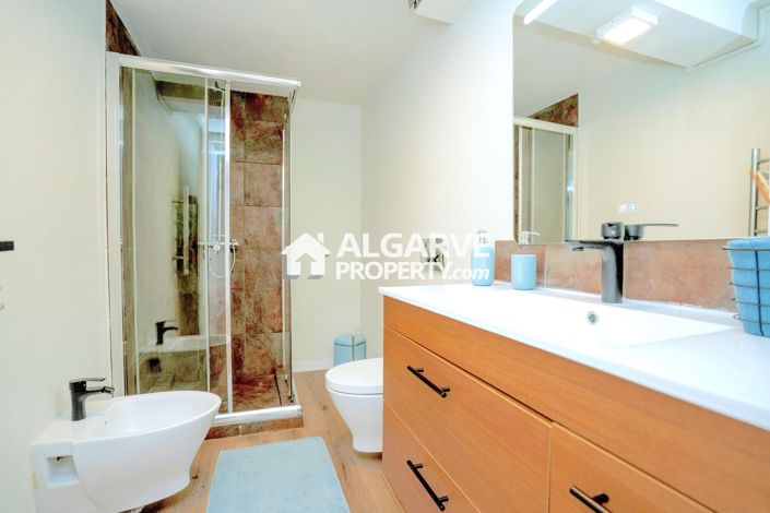 Image No.43-4 Bed Villa for sale