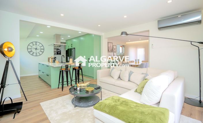 Image No.51-4 Bed Villa for sale