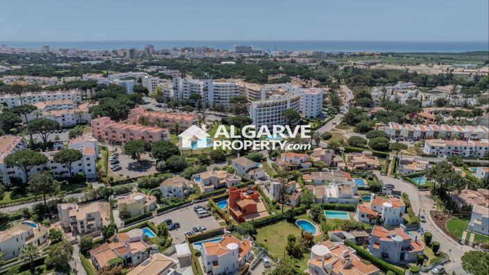 Image No.55-4 Bed Villa for sale