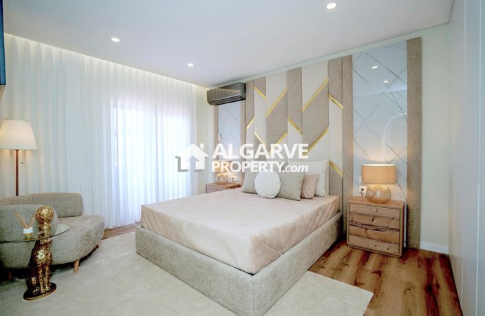 Image No.6-4 Bed Villa for sale