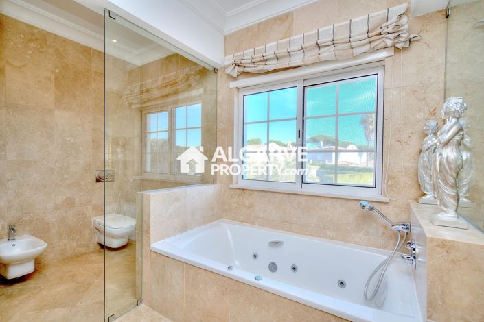 Image No.20-Villa de 4 chambres à vendre à Almancil