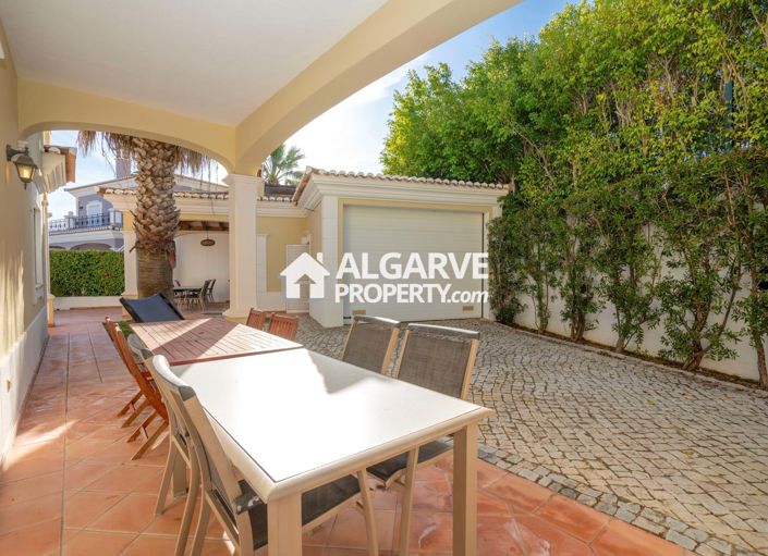 Image No.39-Villa de 4 chambres à vendre à Almancil