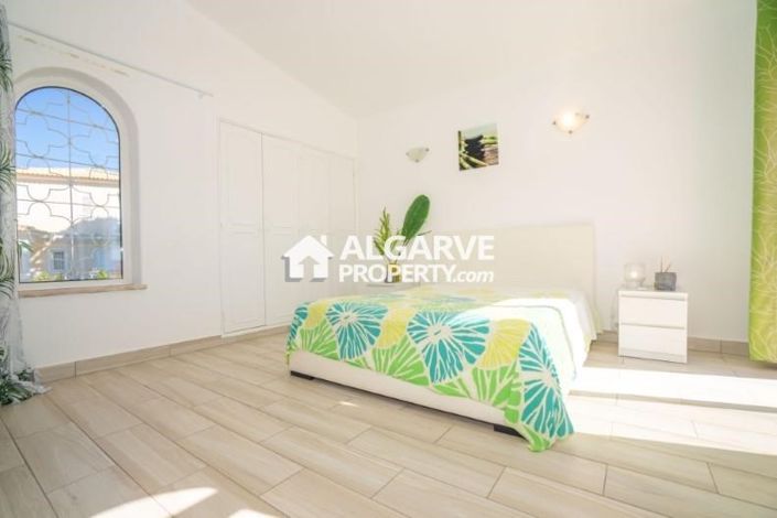 Image No.11-Villa de 4 chambres à vendre à Vilamoura