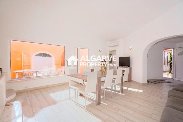 Image No.8-Villa de 4 chambres à vendre à Vilamoura