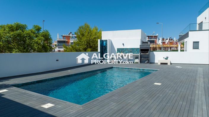 Image No.5-4 Bed Villa for sale