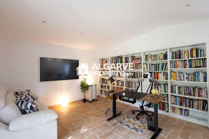 Image No.84-Villa de 7 chambres à vendre à Mexilhoeira Grande