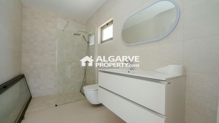 Image No.21-Villa de 4 chambres à vendre à Algoz