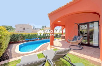Villa de 4 chambres à vendre à Vilamoura