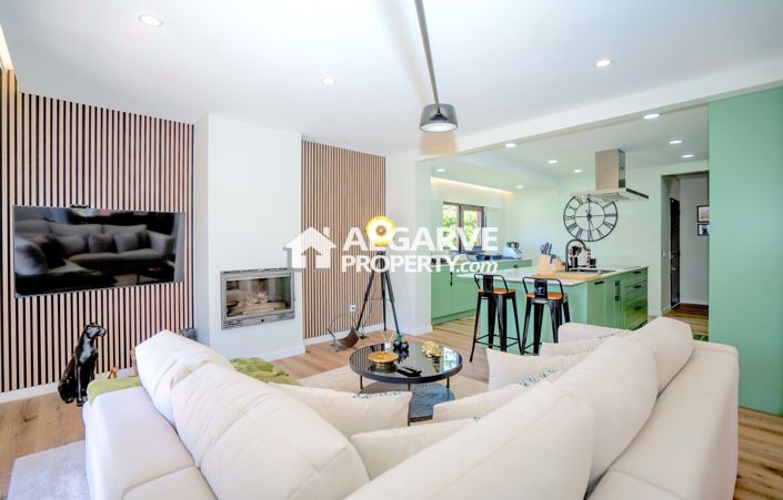 Image No.2-Villa de 4 chambres à vendre à Vilamoura