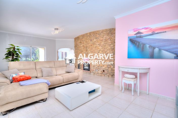 Image No.24-4 Bed Villa for sale