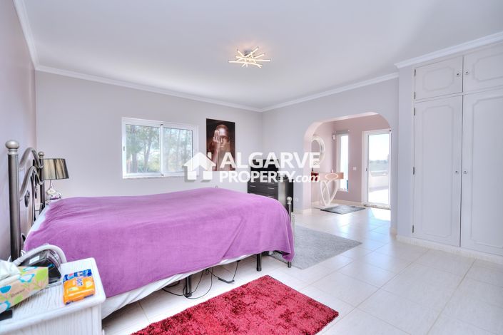 Image No.30-4 Bed Villa for sale