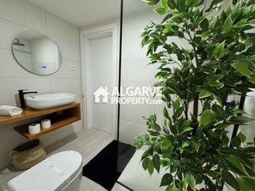 3-11795-78d1f4f8b6655591b02d22fabb36a692d73cc