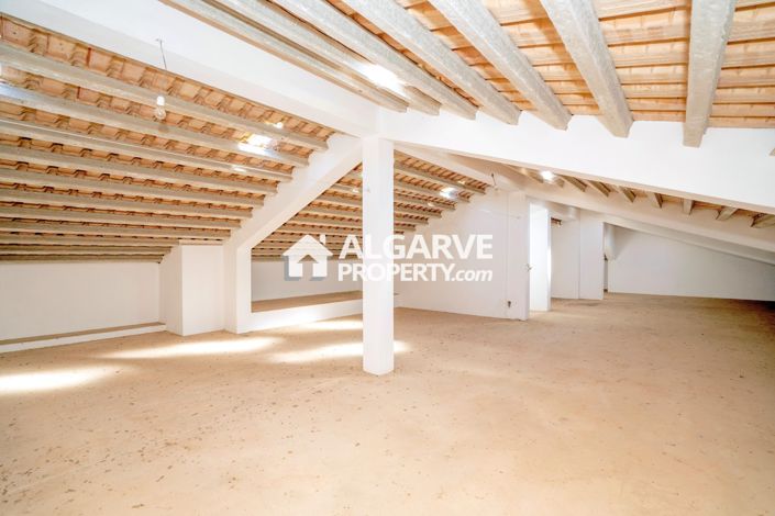 Image No.55-Villa de 6 chambres à vendre à Estói