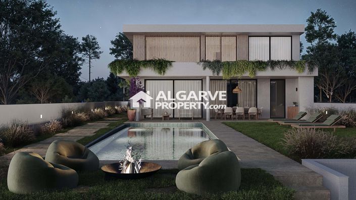 Image No.12-4 Bed Villa for sale