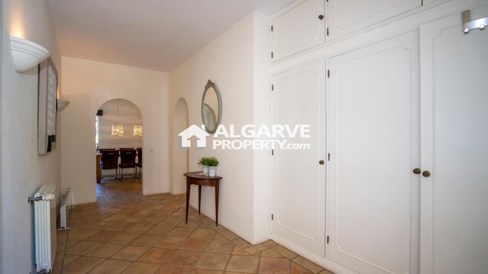 Image No.17-3 Bed Villa for sale