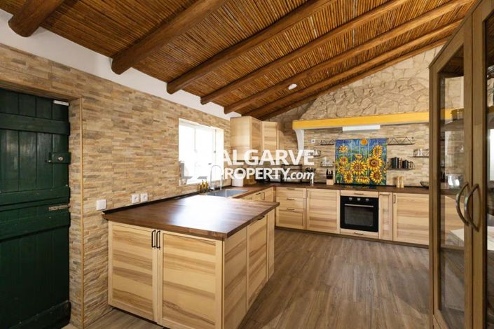 Image No.23-7 Bed Villa for sale